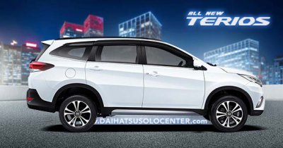Warna Icy White Daihatsu New Terios Solo