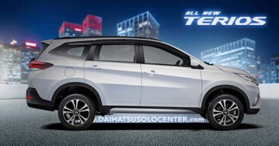 Warna Classic Silver Metallic Daihatsu New Terios Solo