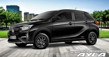 Warna Ultra Black Solid 